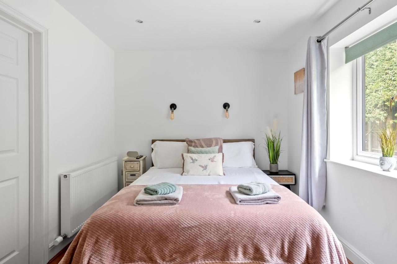Number 3, Lytton Tree Lodge, Reydon, Southwold エクステリア 写真